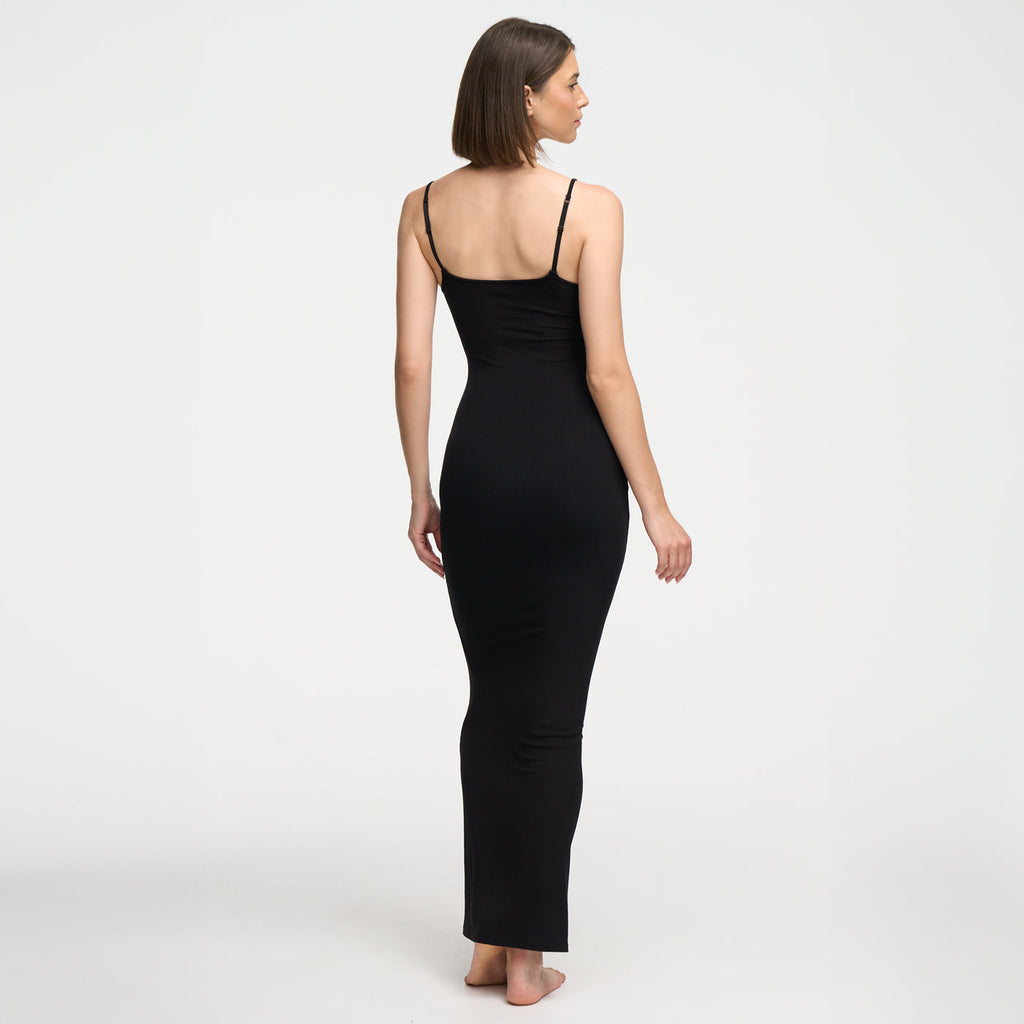 Vestido Largo Ajustado “Noche Infinita” – Aris Medina